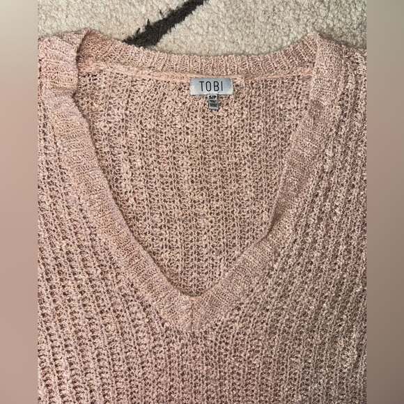 Tobi long sleeve pale pink v-neck sweater - Picture 3 of 5